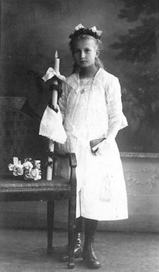 Suga Boa S.M. Dulcissima w dniu I Komunii w. Zgoda, 05.05.1921 r.