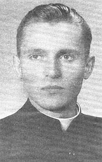 Ks. Adolf Chojnacki (1932-2001). Fot. arch. Opublikowano w Naszym Dzienniku, w numerze 299 (2709) z dnia 23-26 grudnia 2006 r.