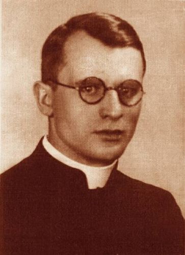 Ksidz Pawe Kontny (1910-1945). Opublikowano w 'Naszym Dzienniku', w numerze 187 (2900) z dnia 11-12 sierpnia 2007 r.